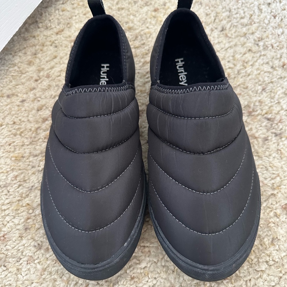 Hurley Women’s Black Puff Kayo Chukka Slip-On Shoes Size 8.5